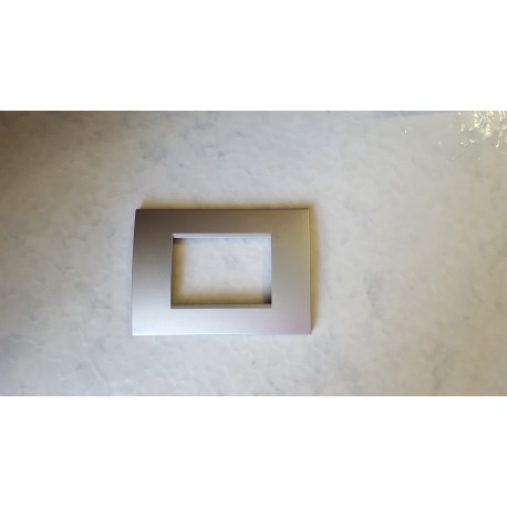 PLACCA CROMO SATINATO CHIARO IN ABS PER SCATOLE RETTANGOLARI SERIE SOFT